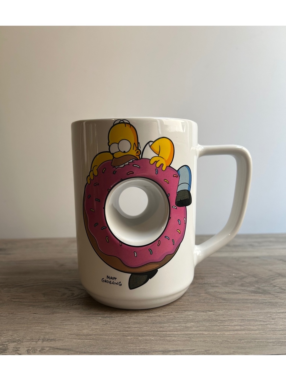 The Simpsons Universal Studios Homer Donut Hole Coffee Mug "Mmm... Carbs!" 2012